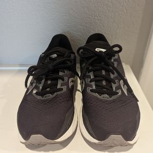 Saucony men's triumph 8 running shoe, size 8.5